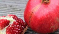 Wie man Granatapfelschalen für den Magen verwendet Verwendung von Granatapfelschalen
