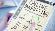 Das Konzept der Bankmarketingstrategie Wie man mit dem Internet Geld verdient