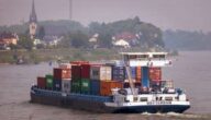 Die Bedeutung von Lebensmitteln und Ernährung Import und Export