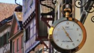 Wo Erdbeben auftreten Was ist der Grund für das Auftreten von roten Flecken am Körper
