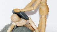 Behandlung von Kopfschmerzen und Übelkeit Behandlung von Kopfschmerzen und Übelkeit