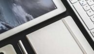 Die Geschichte der eindeutigen Internet-Identifikatoren und Ayana-Aufgaben Die Geschichte der eindeutigen Internet-Identifikatoren und Ayana-Aufgaben