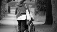 Auswirkungen von Rassendiskriminierung auf Individuum und Gesellschaft Auswirkungen von Rassendiskriminierung auf Individuum und Gesellschaft