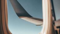 Flugzeugteile und -funktionen Flugzeugteile und -funktionen
