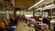 Ideen und Tipps zum Dekorieren der Wand eines Friseursalons Ideen und Tipps zum Dekorieren der Wand eines Friseursalons