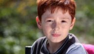 Suche nach jungen Leuten Suche nach jungen Leuten