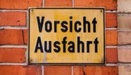 Warnschilder Warnschilder