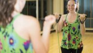Dieser Fitness-Trick für einen flachen Bauch wird immer beliebter Dieser Fitness-Trick für einen flachen Bauch wird immer beliebter